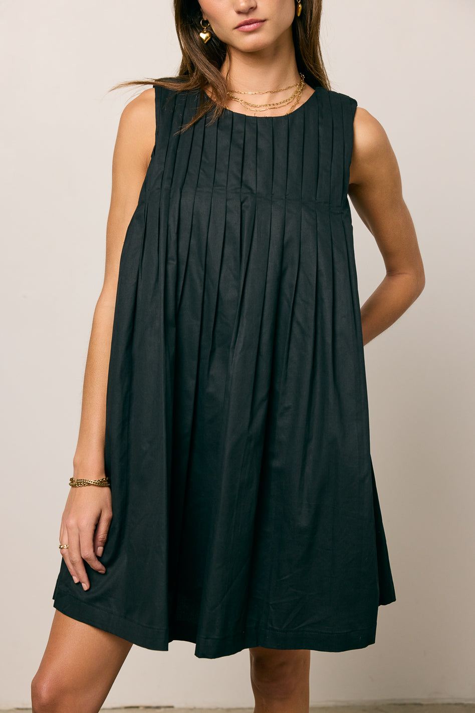 Arizona Pleated Babydoll Dress in Black