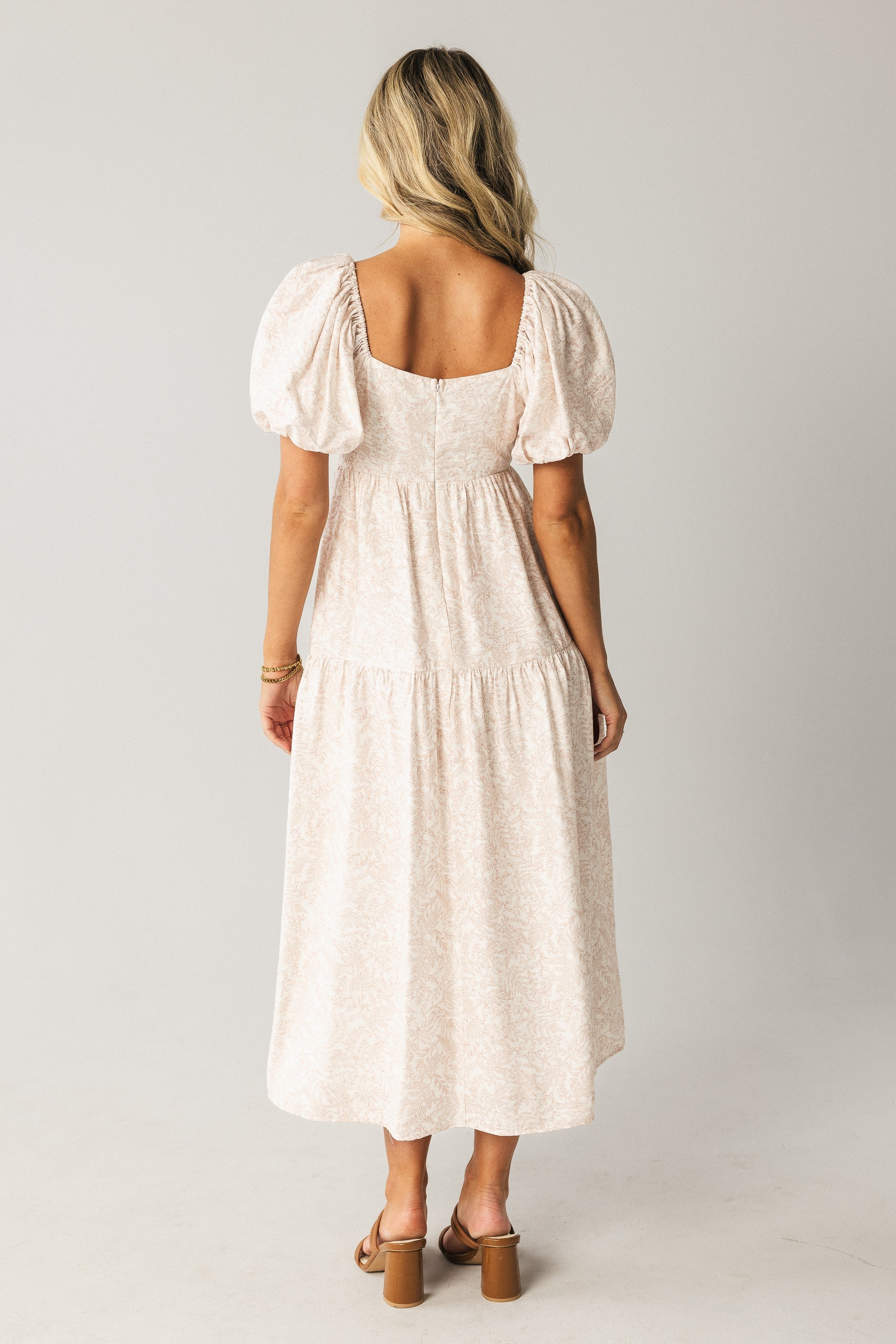 Kelsie Floral Midi Dress in Pink