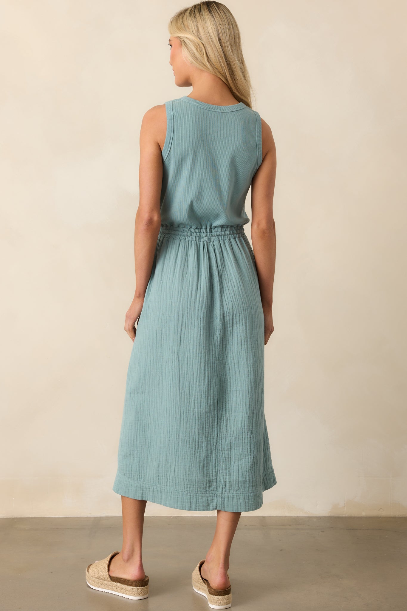 Moving Slowly Sage Cotton Gauze Sleeveless Midi Dress