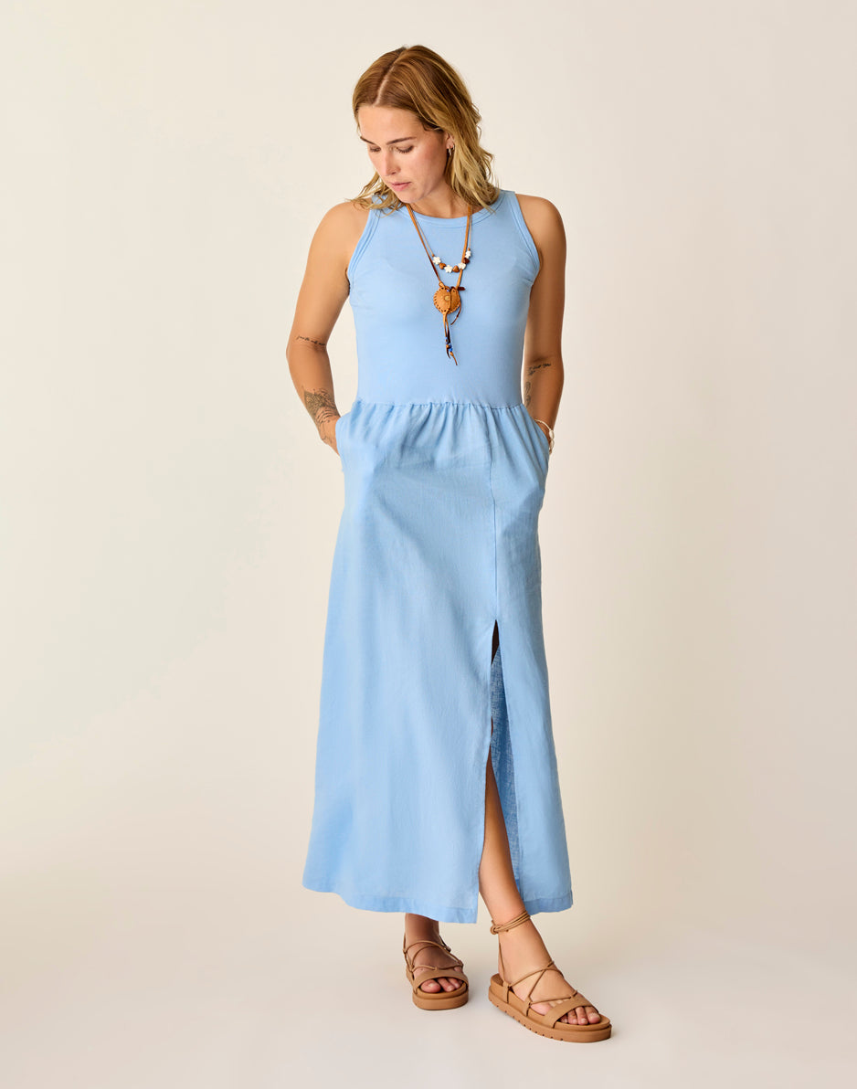 Lark Linen Dress: Sky Blue Chambray